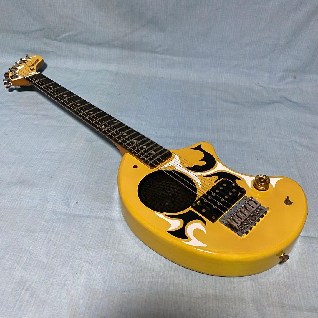フェルナンデスZo3ミニエレキギター イエロー アンプ内蔵