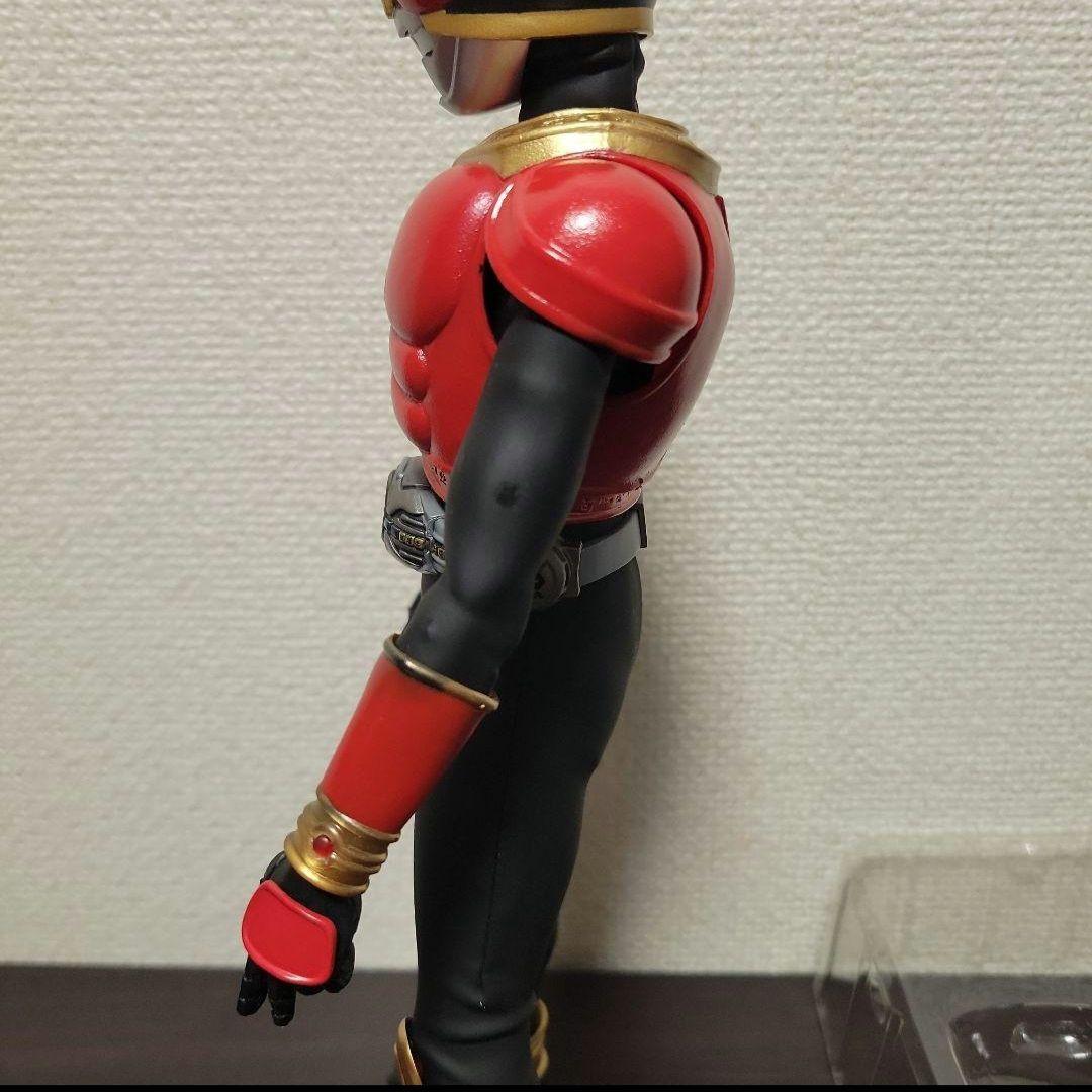 リアルアクションヒーローズ　仮面ライダークウガ　フィギュア　rah