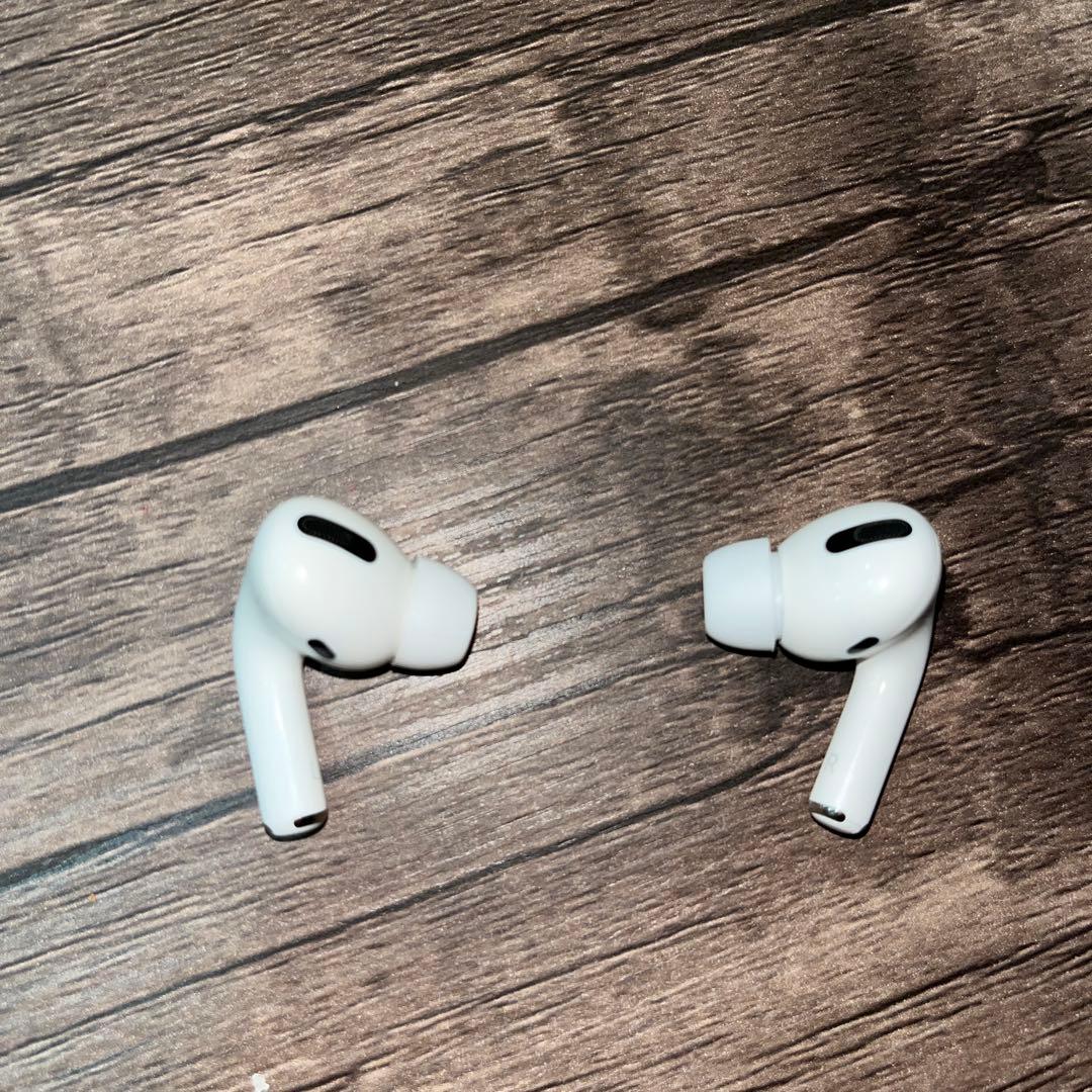 Apple AirPods Pro 正規品　フルセット（箱無し）