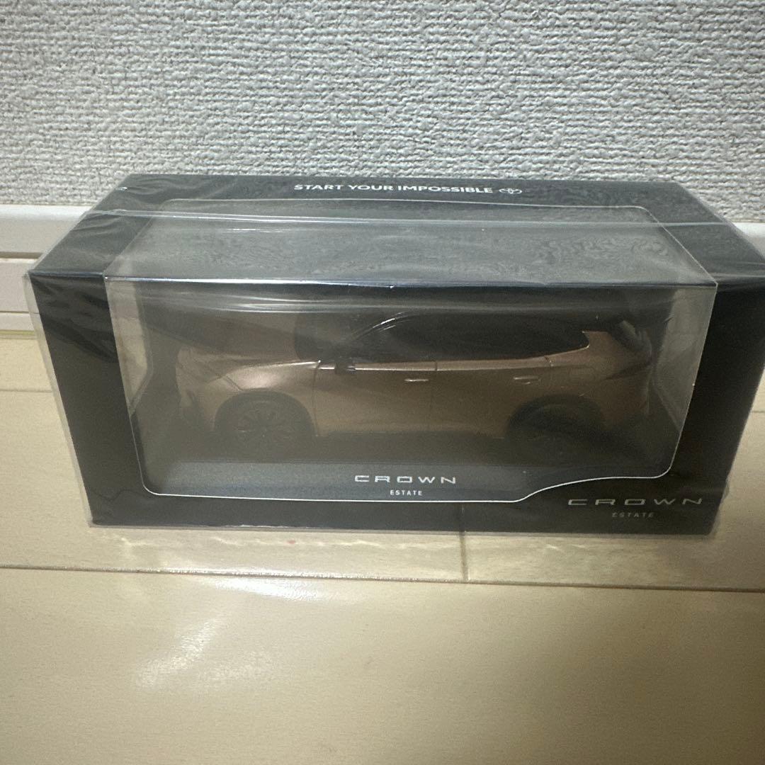 TOYOTA CROWN ESTATE ミニカー