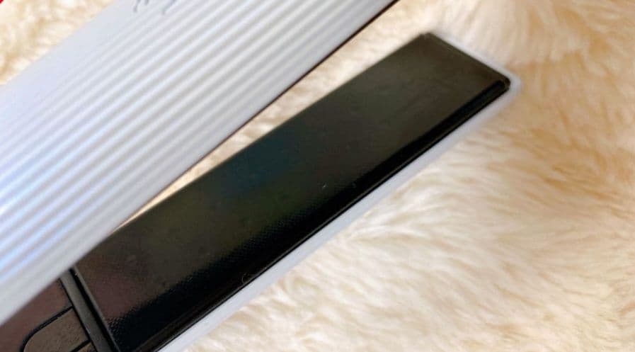 【超美品】ReFa/リファビューテック ストレートアイロン/ホワイト キャップ有