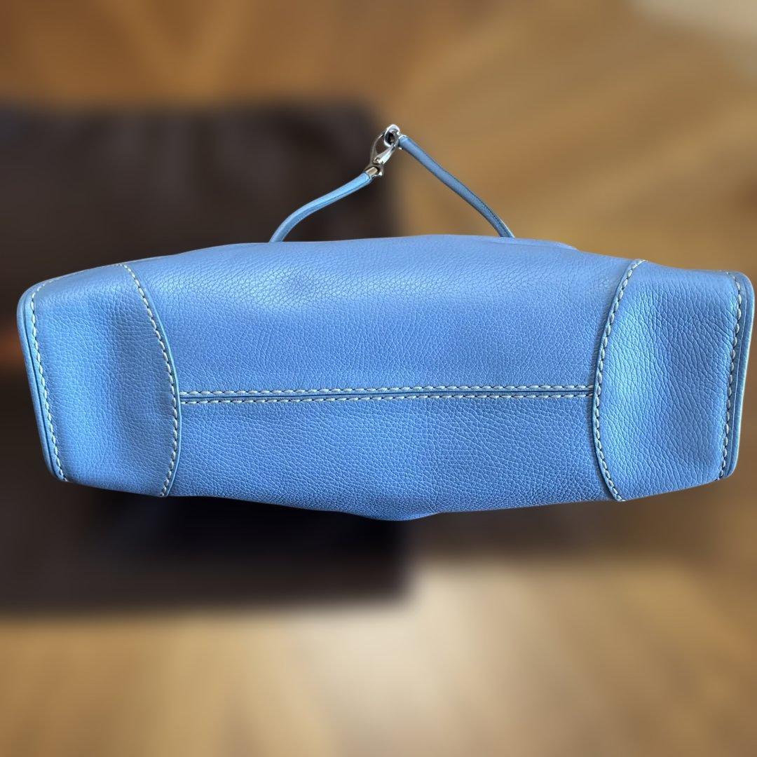 TOD'S 青 レザー ショルダーバッグ 保存袋付き