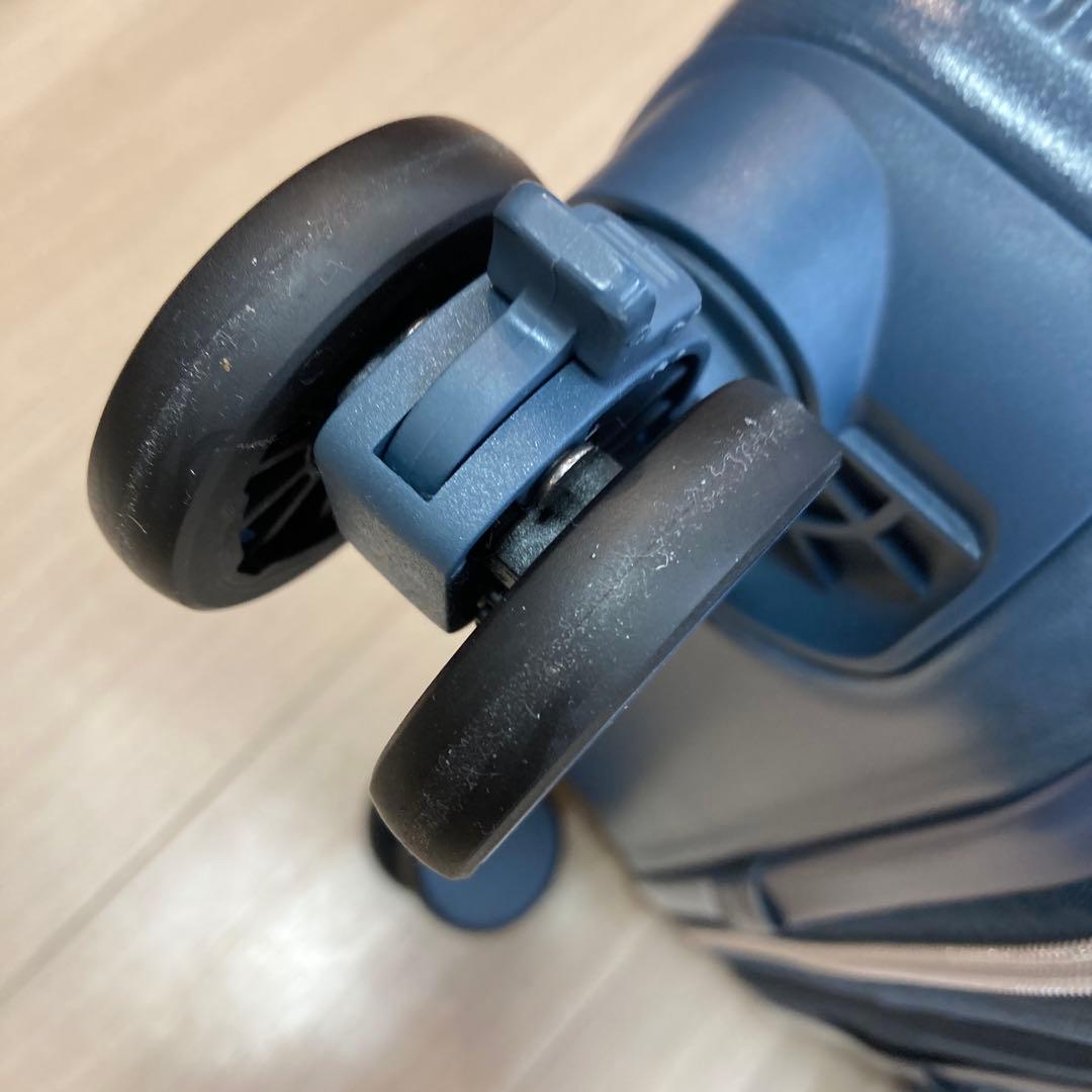 Lee ネイビー キャリーケース