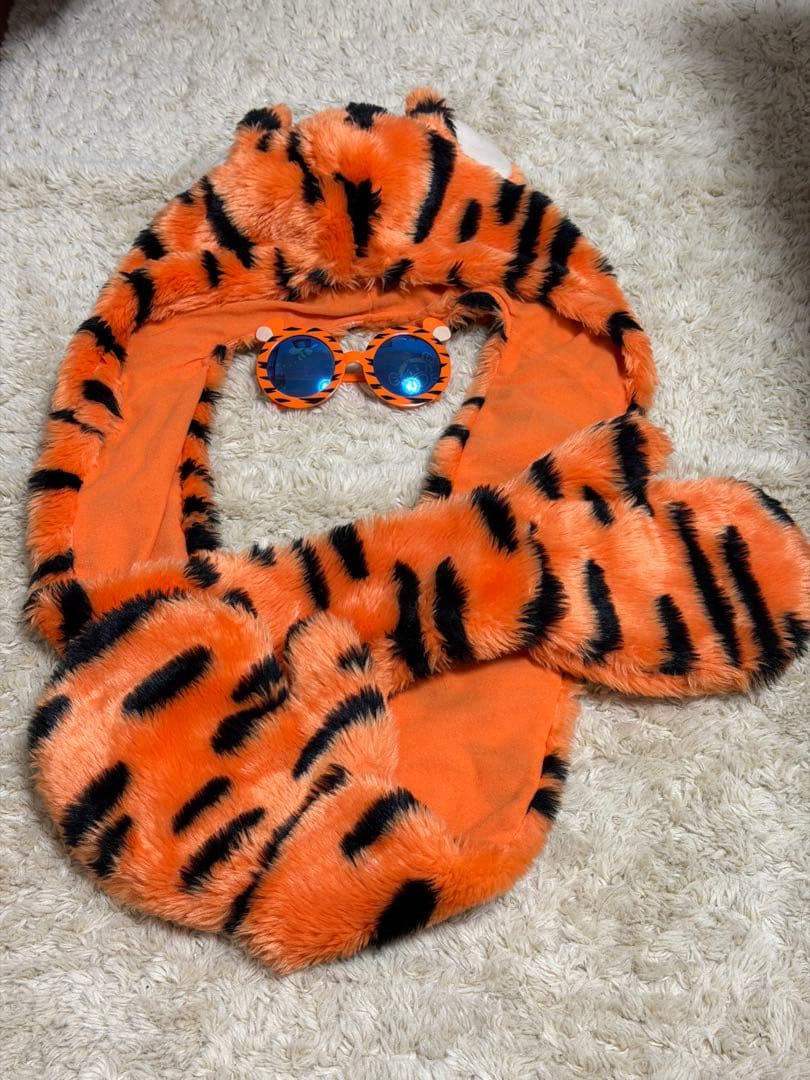 ティガーマフラーキャップとティガーサングラスセット