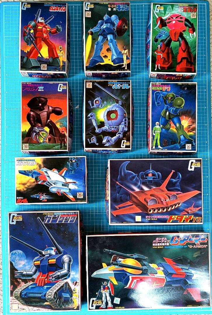 002 未組立 バンダイ バンザイマーク 機動戦士ガンダム 10点セット