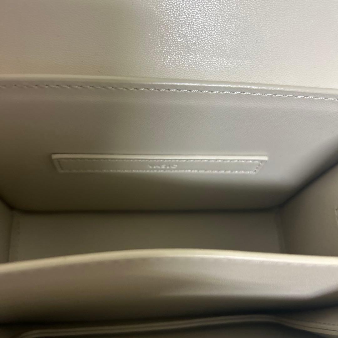 【極美品】VASIC CITY MINI ショルダーバッグ　白 アイボリー