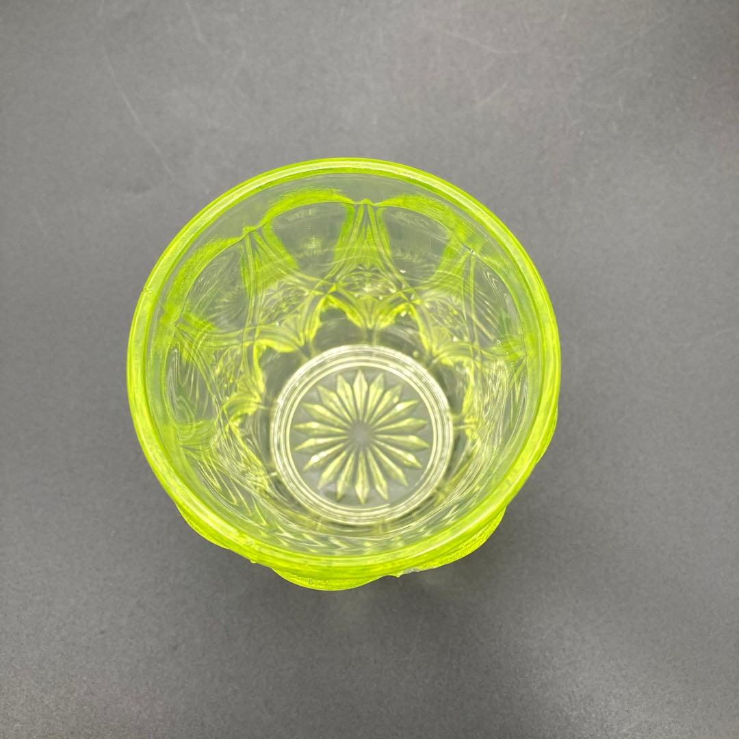 ウランガラス　グラス　コップ