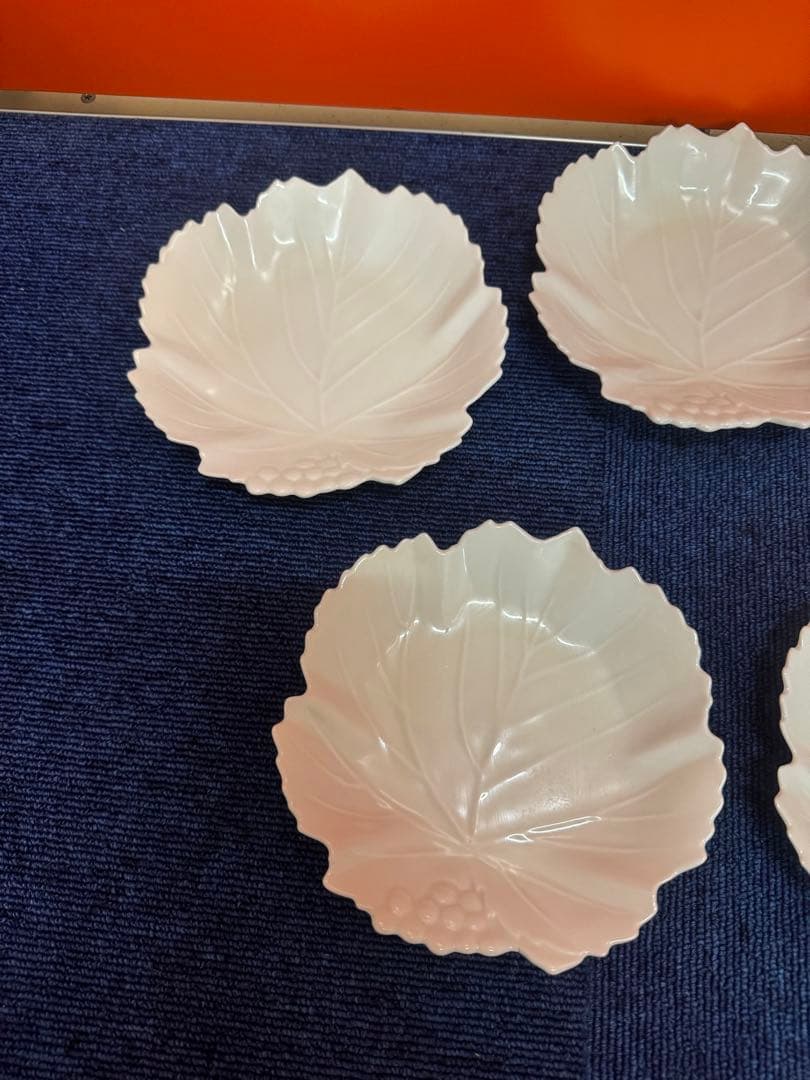 1861  深川製磁　白磁　葉型皿　5客