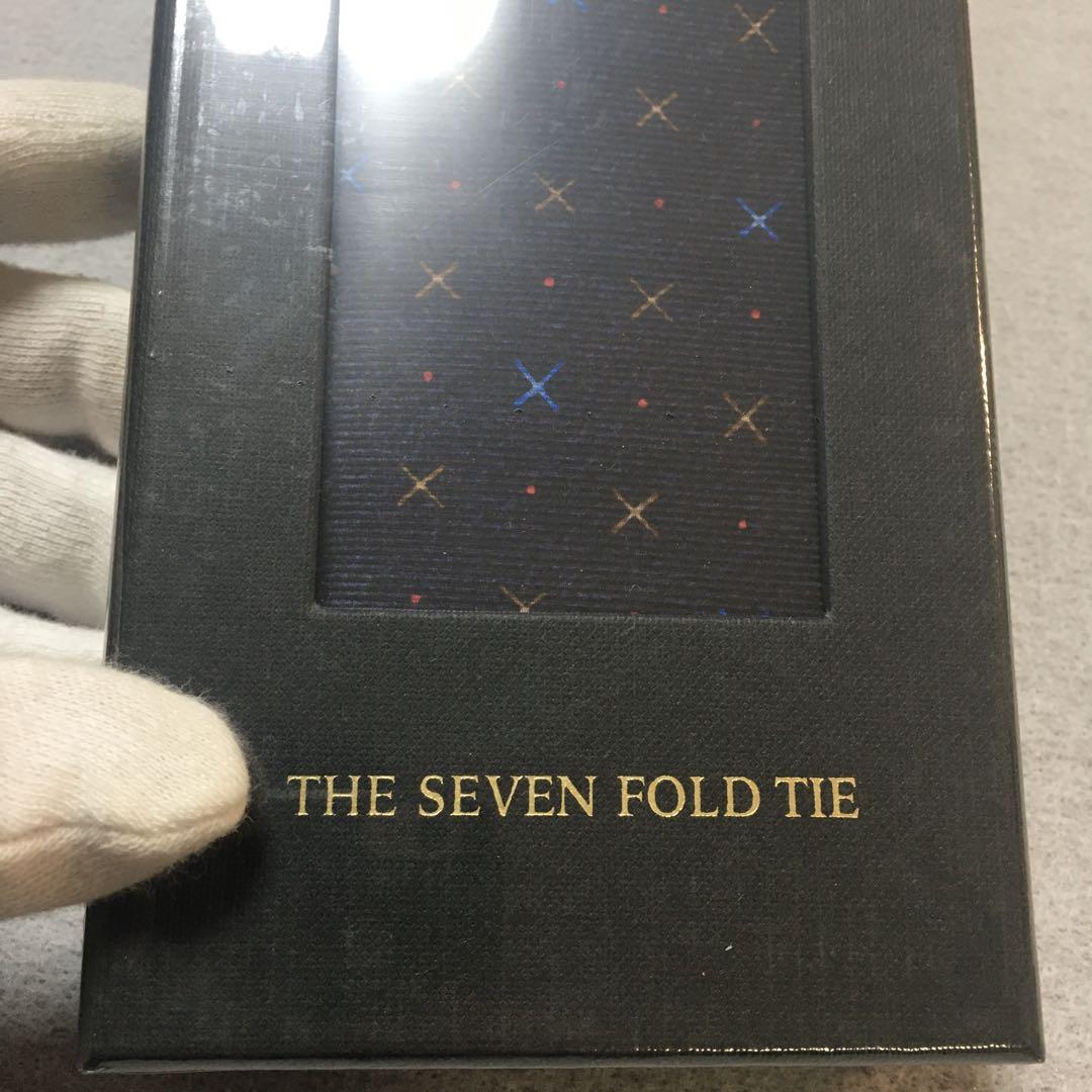 未使用　未開封　ブルガリ　ネクタイ　紺色　セッテピエゲ