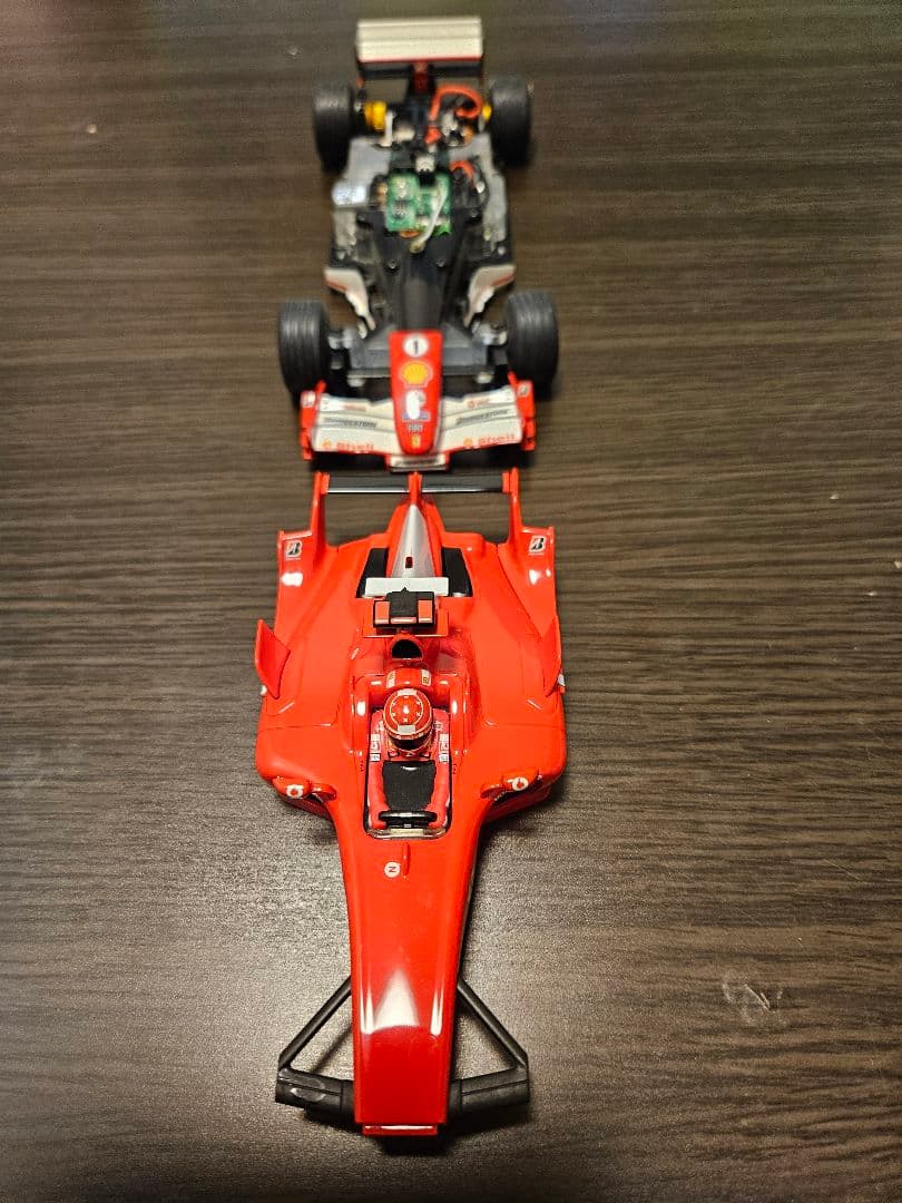 希少 販売終了モデル 京商ミニッツF1 フェラーリ シャーシ&ボディセット