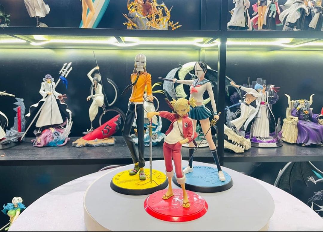 BLEACH 矢胴丸リサ ガレージキット ガレキ スタチュー①