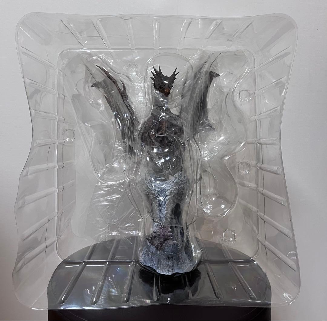 【開封未展示品】　モンスターハンター　クリエイターズモデル　錆びたクシャルダオラ