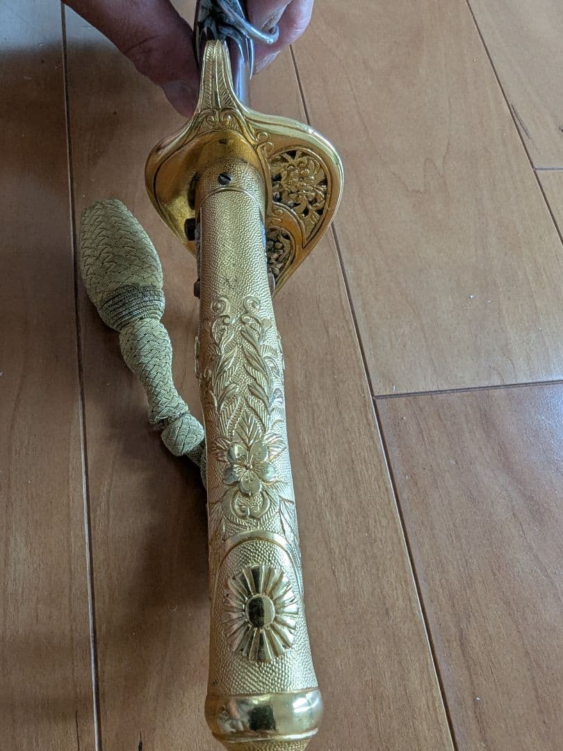 パ*ダ様 旧日本軍　模造刀　 軍刀　サーベル　 指揮刀