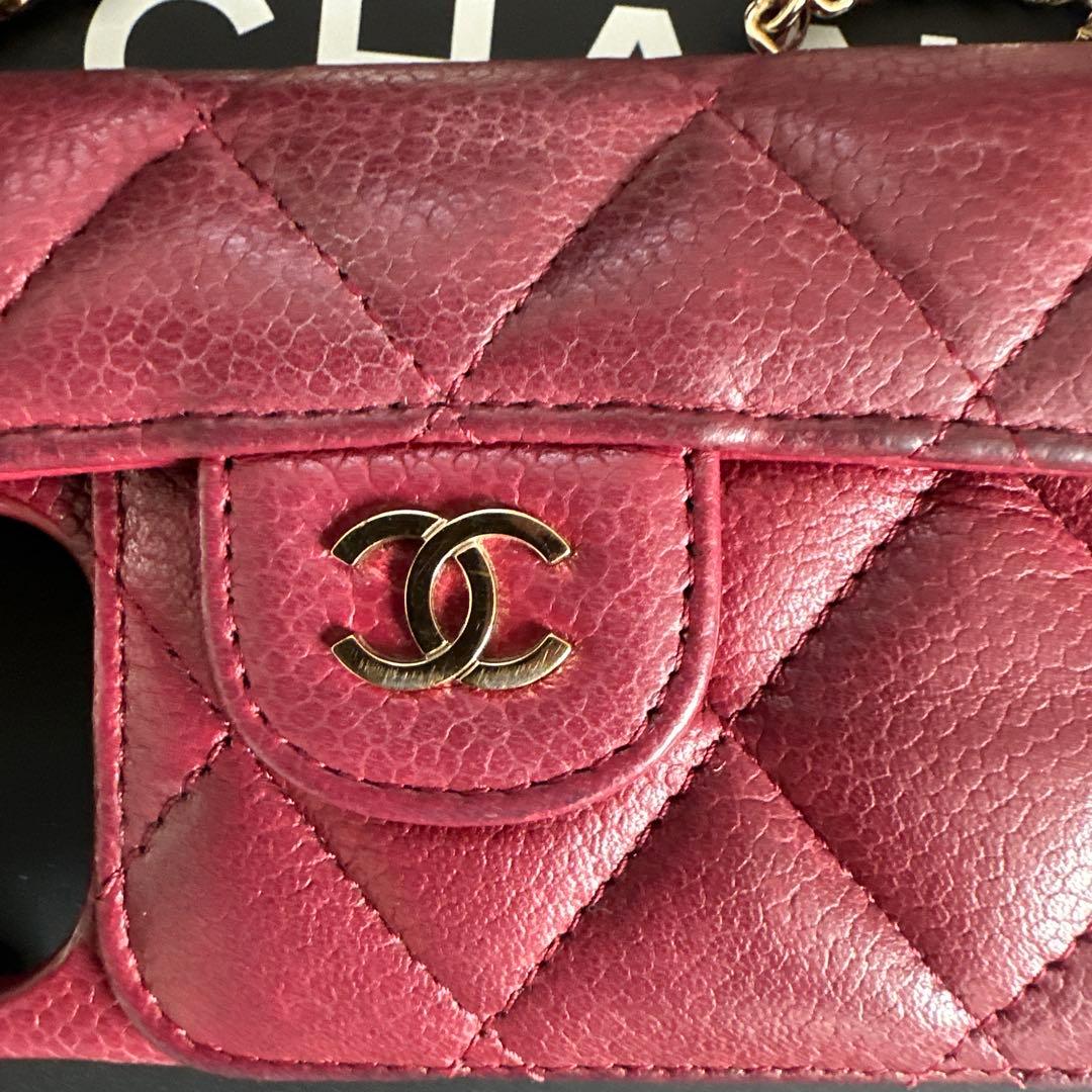 激レア　赤　CHANEL iphoneケース キャビアスキン 13pro