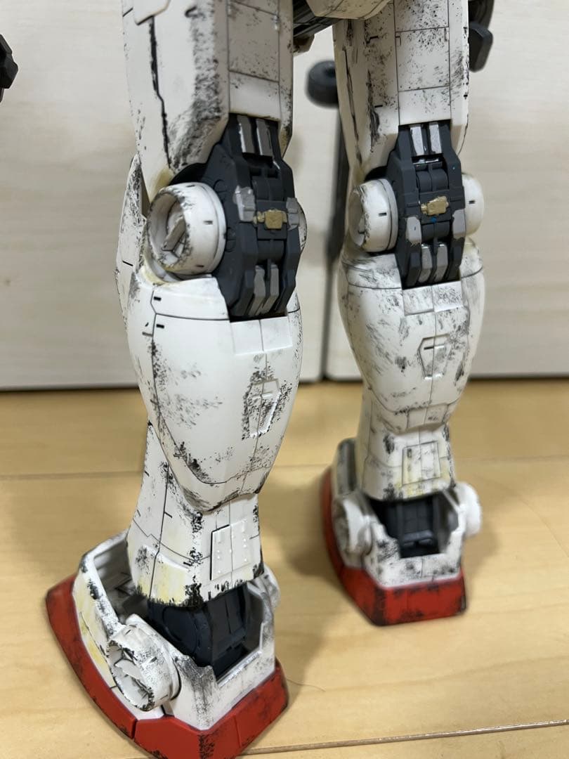 【ウェザリング塗装・完成品】1/48 メガサイズモデル RX-78-2ガンダム