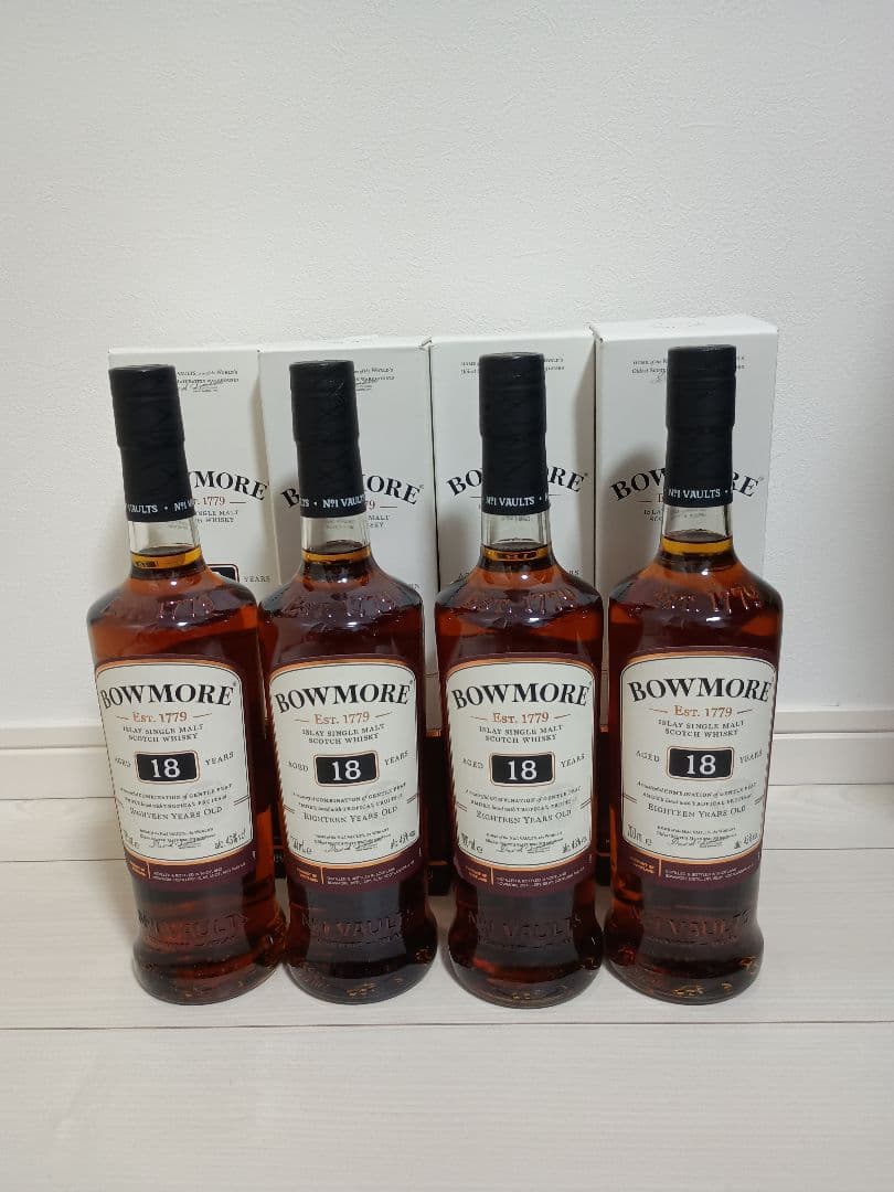 BOWMORE 18年 700ml 4本セット