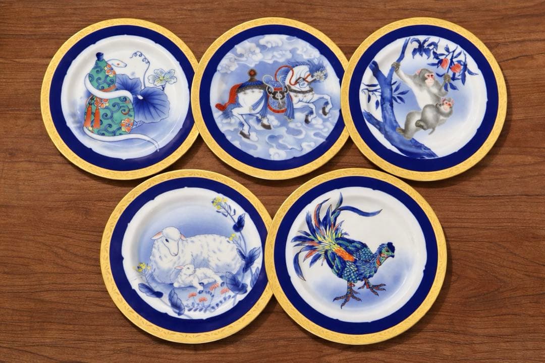 ☆未使用　香蘭社　2013〜2017年　巳牛未申酉イヤープレート5枚セット