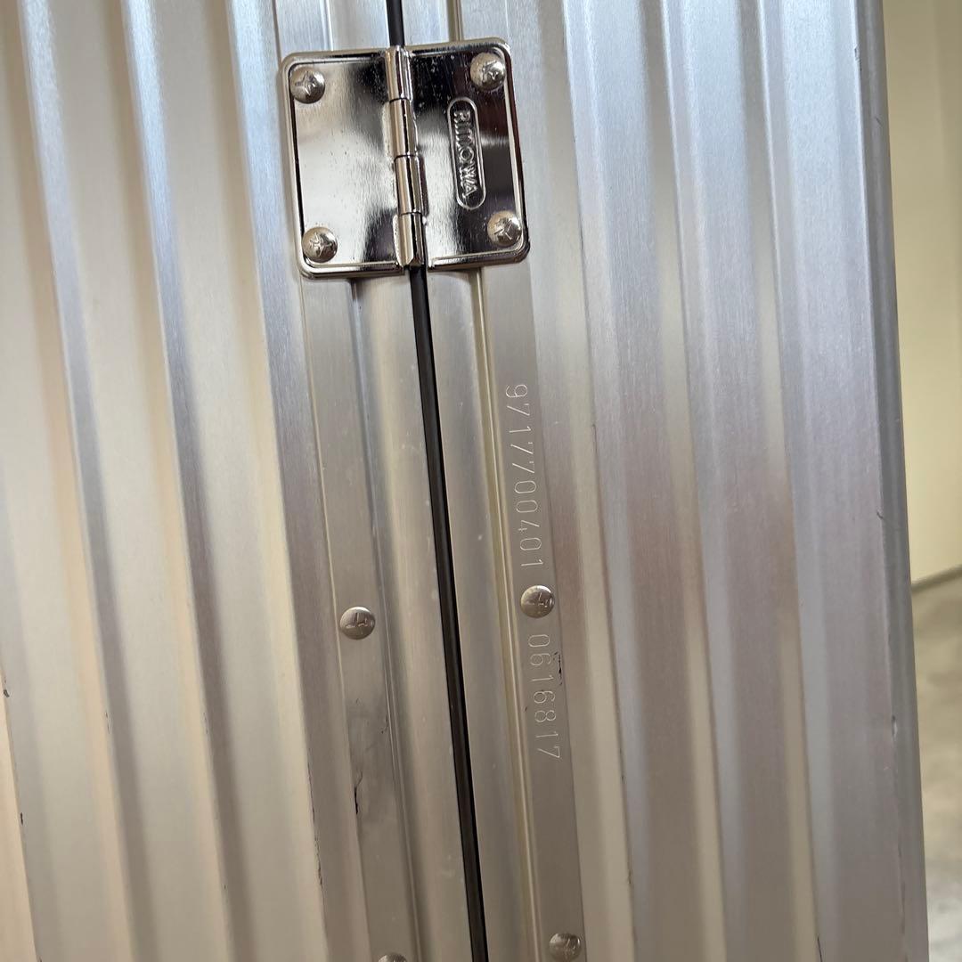 希少極美品！RIMOWA リモワ　クラシックフライト　97Lアルミキャリーケース