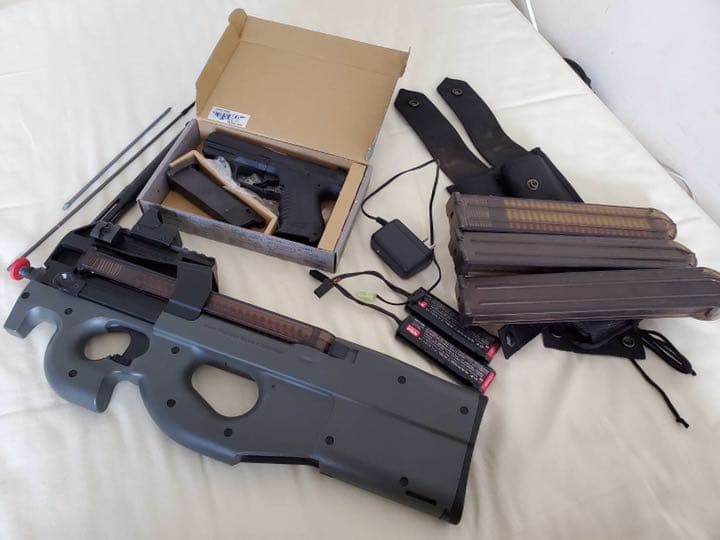 ps90 ワルサーp99 値段高あり ほぼ未使用新品