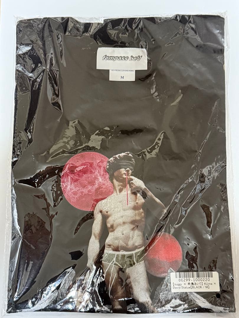 希島あいり　Tシャツ　【buggy ×KIJIMAAIRI(希島あいり)】