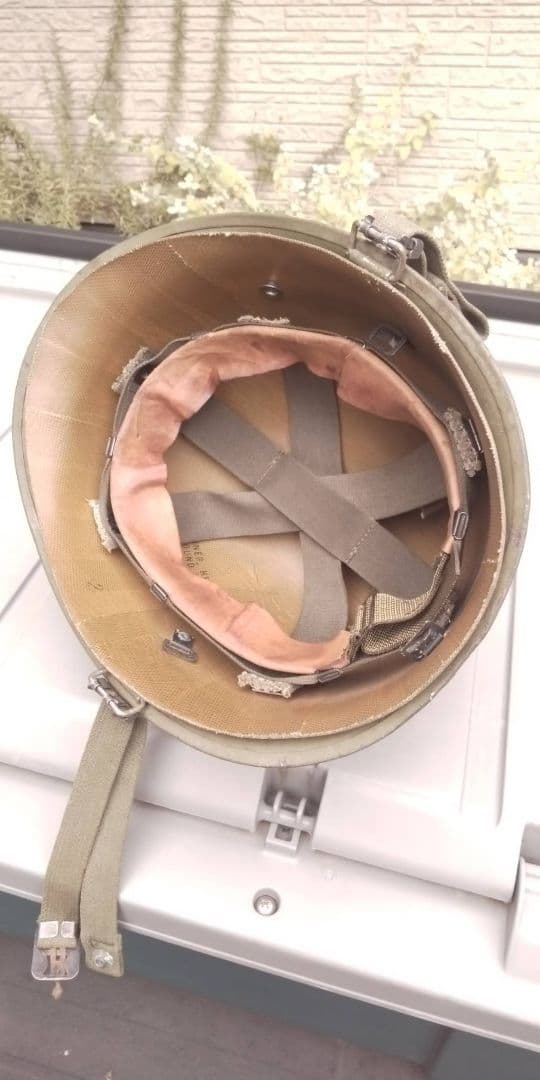 米軍放出品ヘルメット