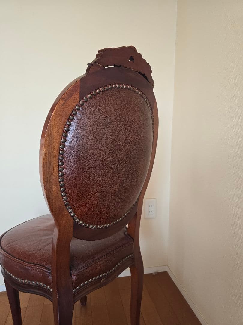 アンティーク ヴィンテージ 椅子 レトロ チェア クラシック木製ブラウンチェア