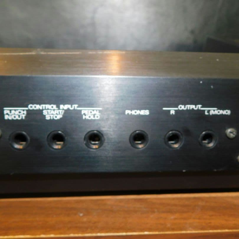 Roland ローランドD-20 シンセサイザー ハードケース付