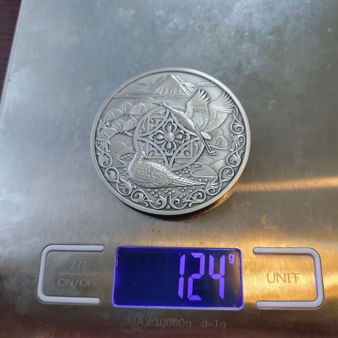 新日本銀行券発行記念メダル　純銀製