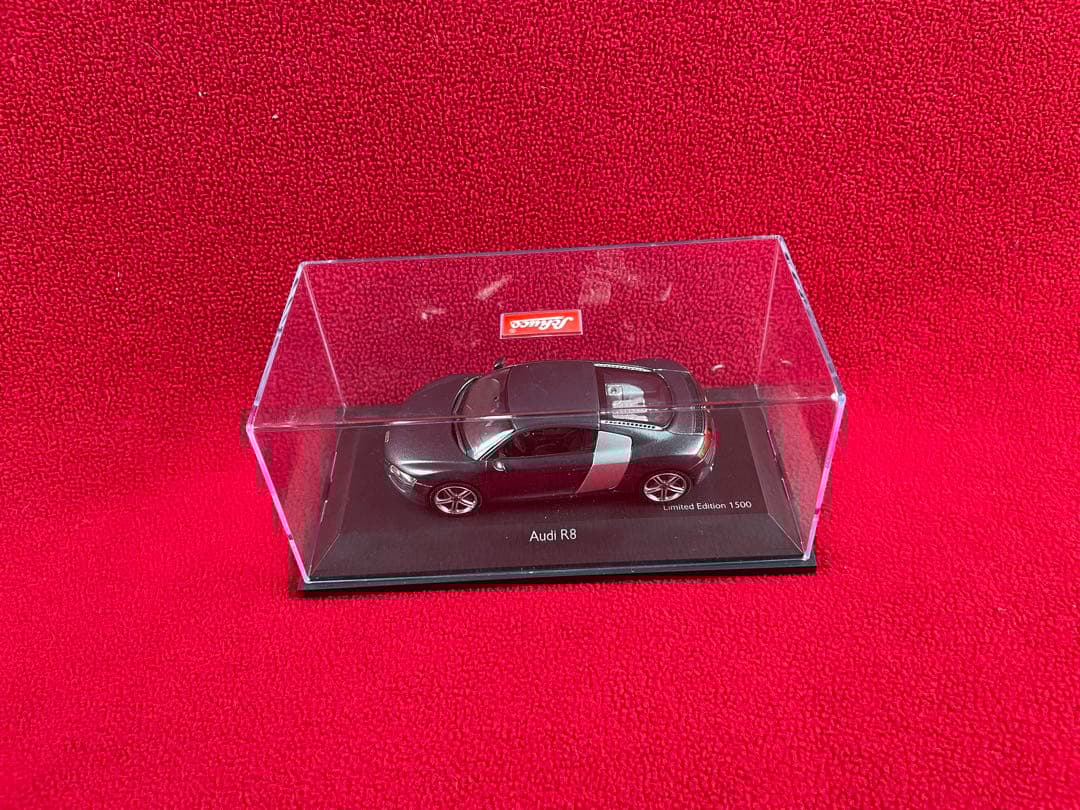Schuco R8 ミニカー 1/43 シュコー　アウディ　デイトナグレー