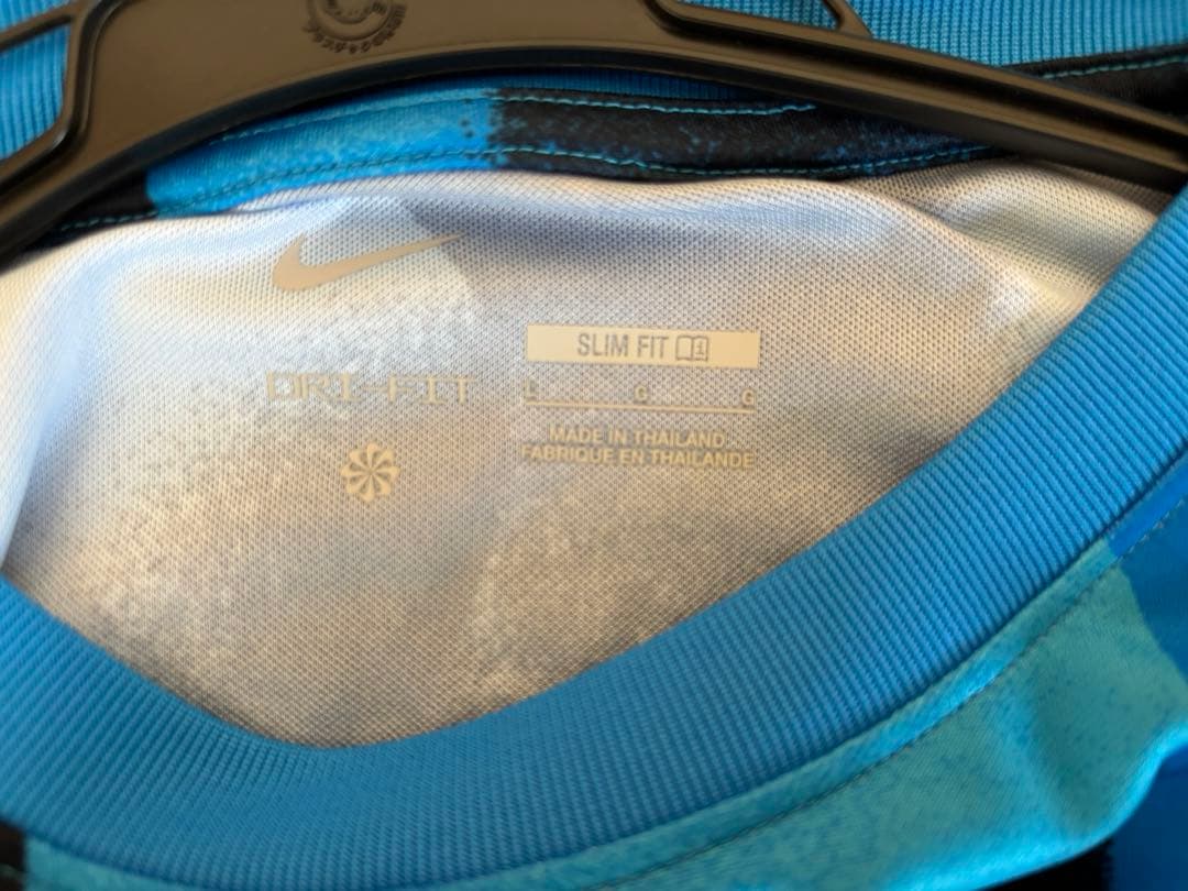 【柴崎選手サイン入り】鹿島アントラーズ NIKE プレマッチトップ Lサイズ