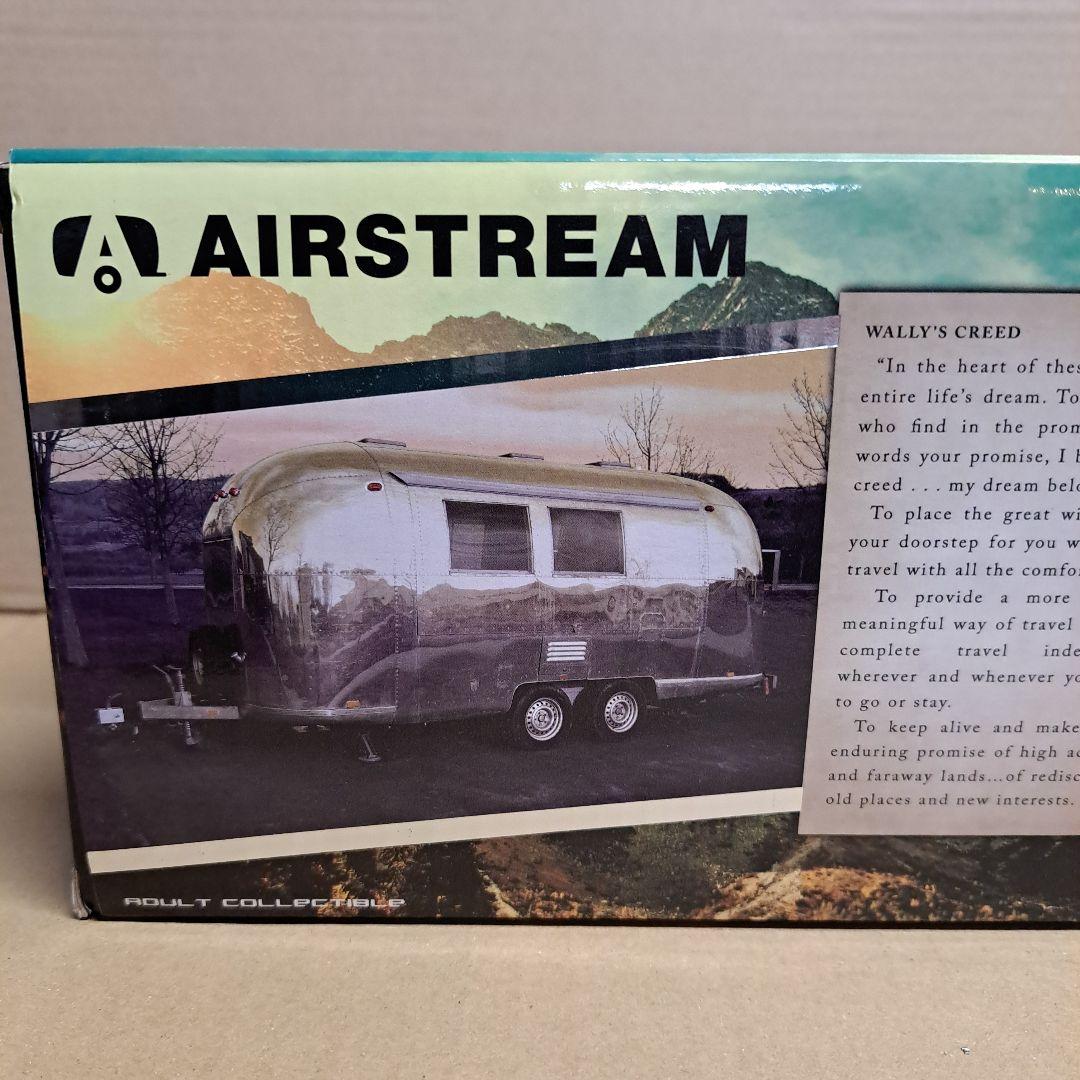 エアストリーム 16' バンビ キャンピング カー グリーンライト 未開封