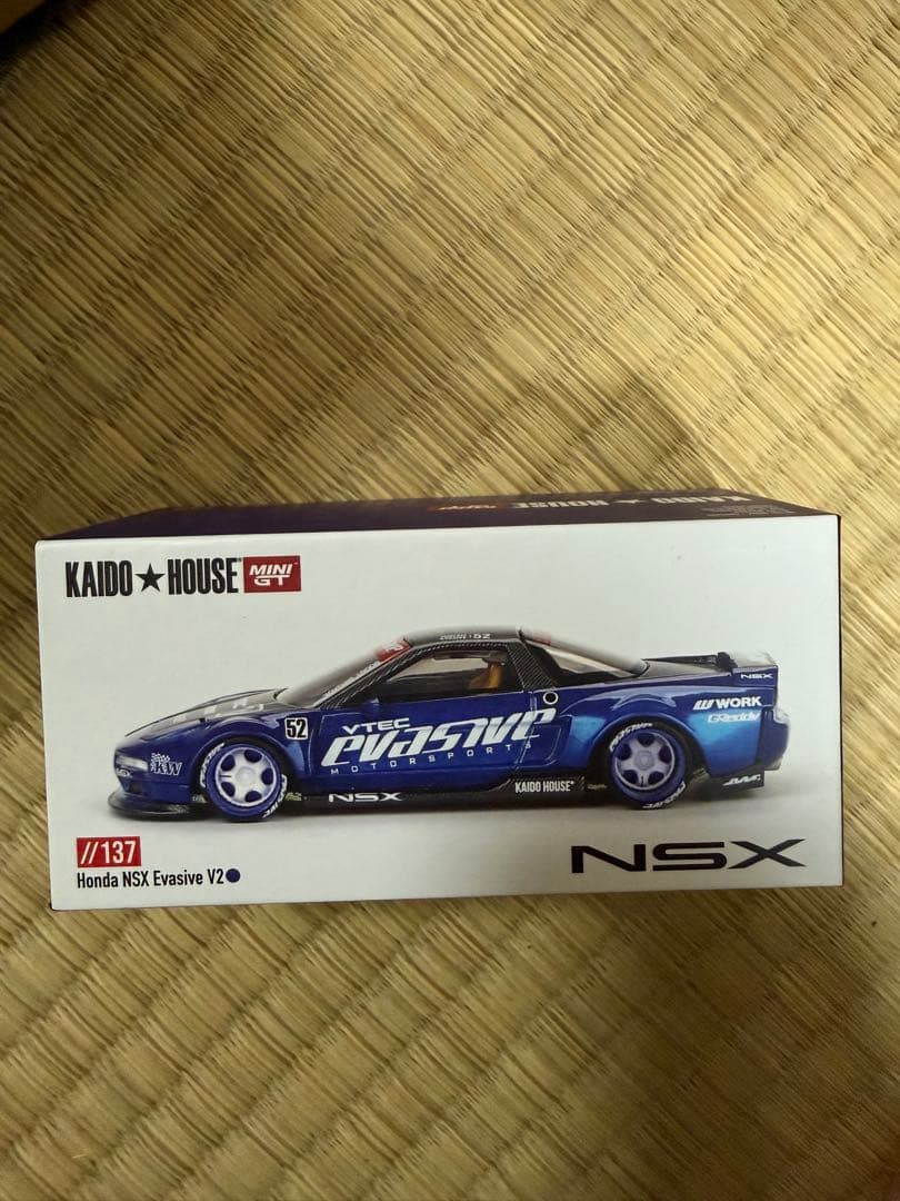 1/64スケール Kaido House V1、V2 モデルカー