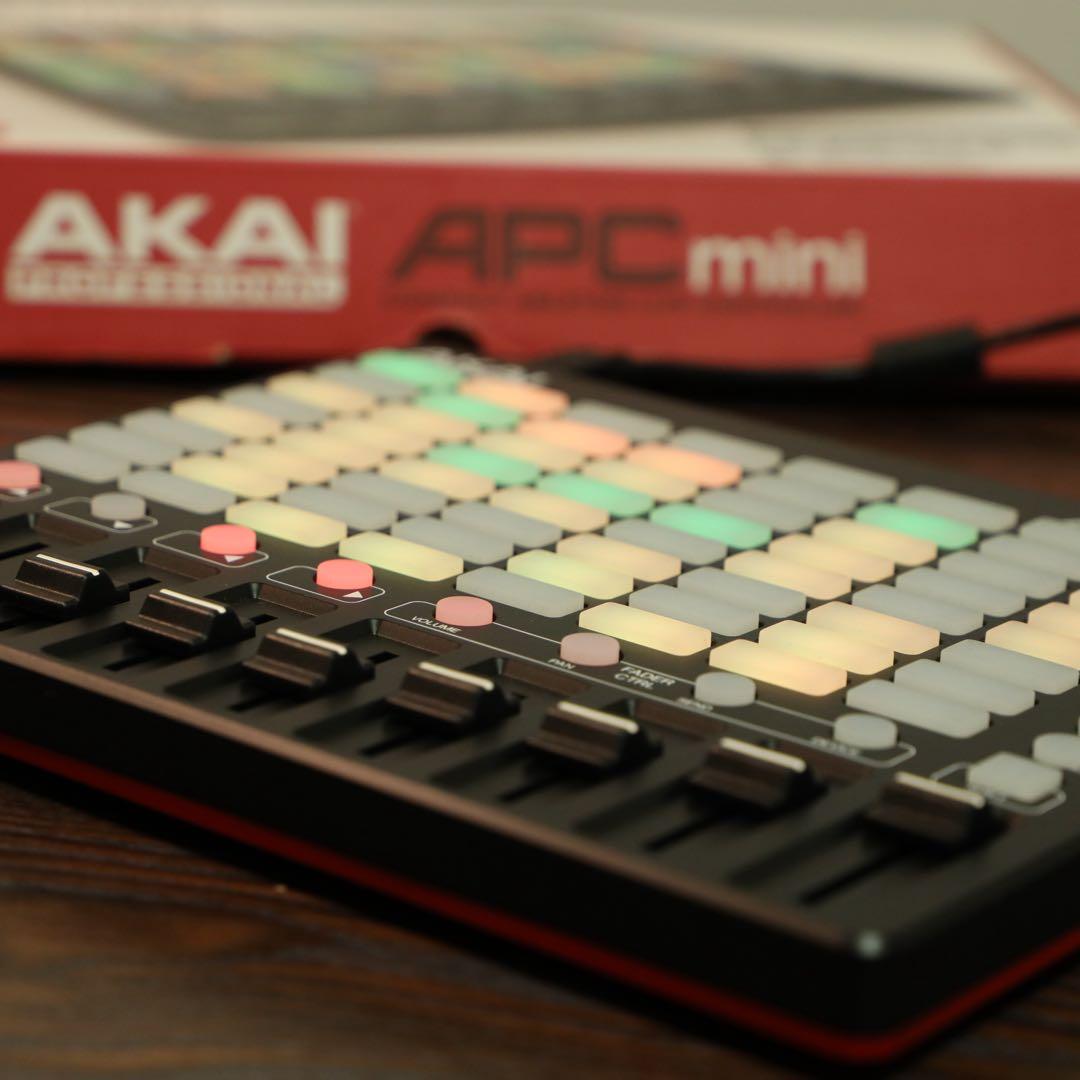 【美品】AKAI APC mini