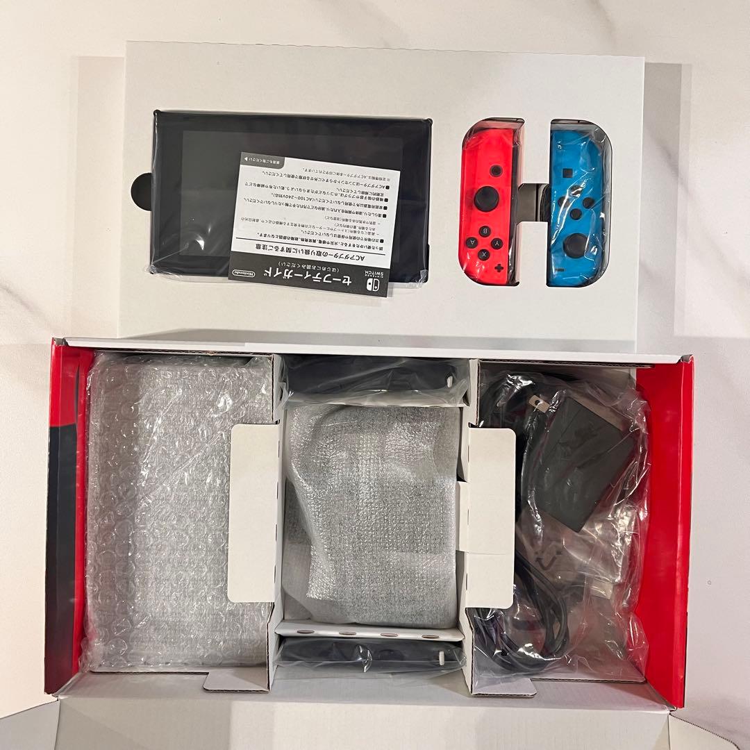 目立つ傷なし・完品Nintendo Switch 本体 (ネオンブルー/レッド)