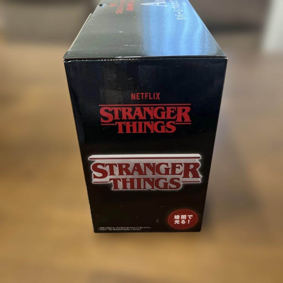【専用】ストレンジャーシングス 一番くじ A賞 リバーシブルロゴフィギュア B賞