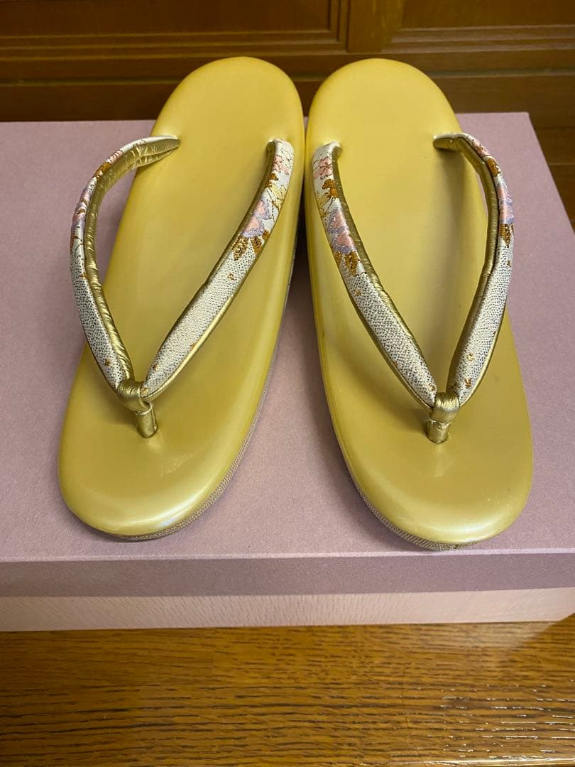 ★今週中価格★【卒業式/土屋太鳳着用】正絹振袖フルセット　深緑花柄ジョイフル恵利