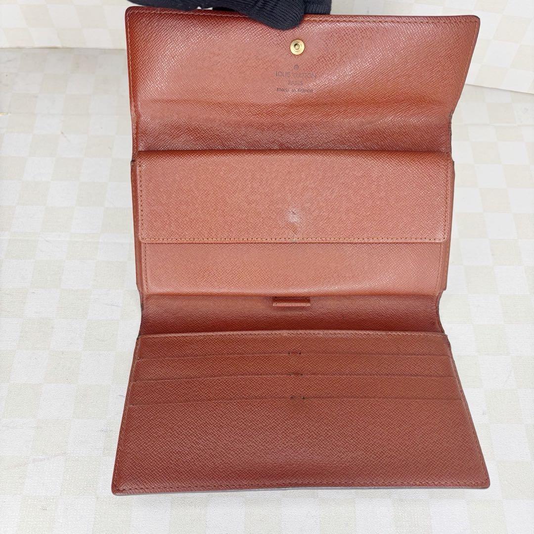 極美品　LOUIS VUITTON ルイヴィトン　長財布　二つ折り　M06