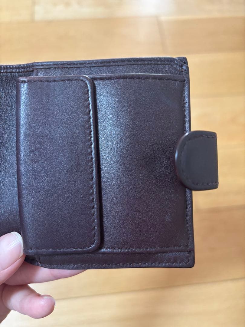 箱付きBottega Veneta 二つ折り財布 ダークブラウン