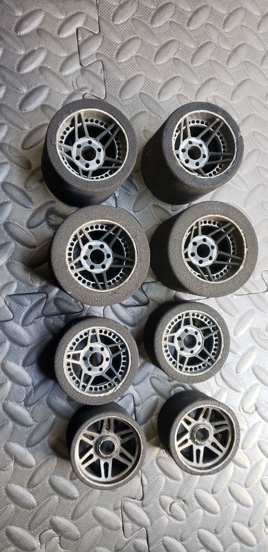 ラジコン8/1レーシング