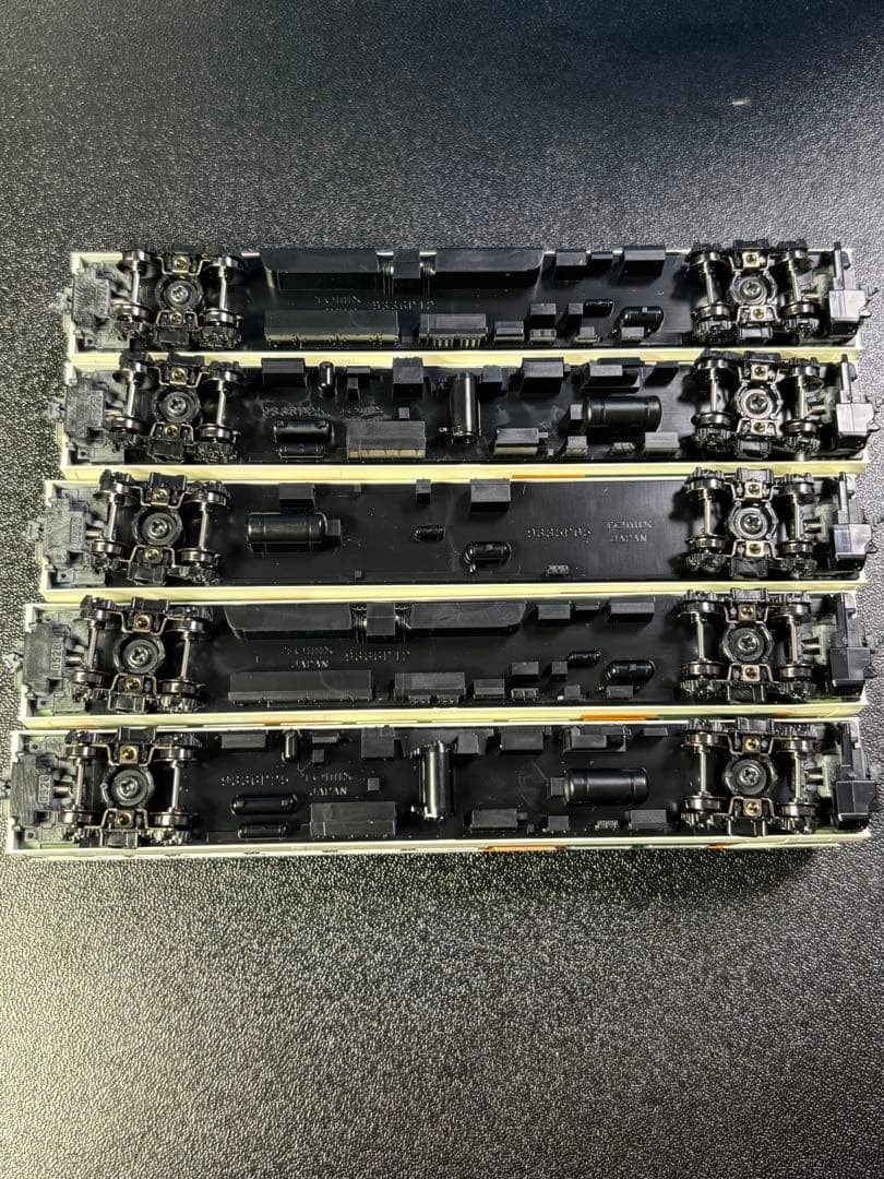 TOMIX 98397 JR 185系(踊り子・新塗装・強化型スカート)増結S?