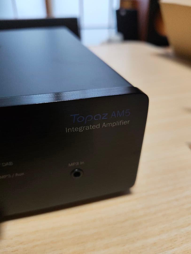 Cambridge Audio Topaz AM5 アンプ　中古