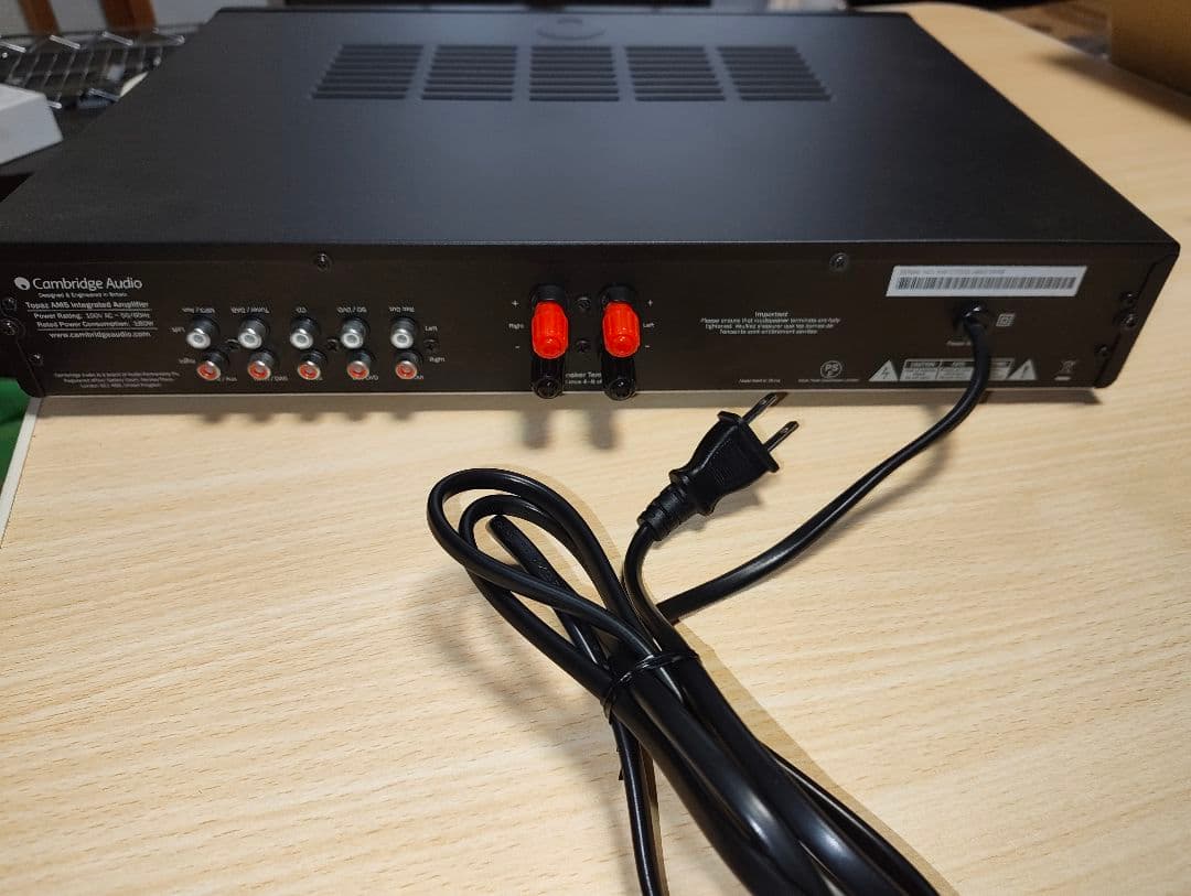 Cambridge Audio Topaz AM5 アンプ　中古