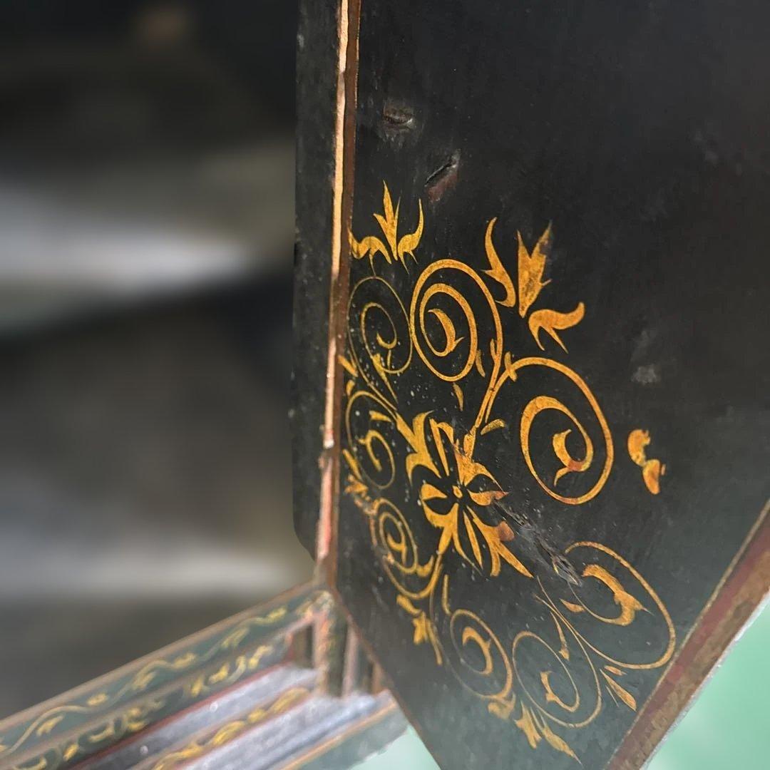 ★インド 手描き装飾の木製タンス キャビネット 家具 アンティーク 格安