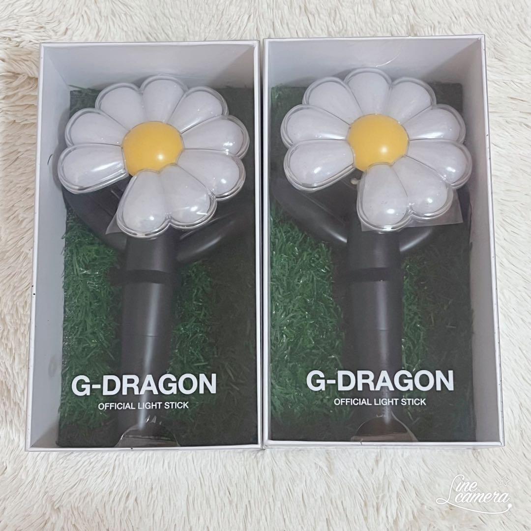 ２個セット　G-DRAGON ペンライト　トレカ付き　ジヨン　新品未開封