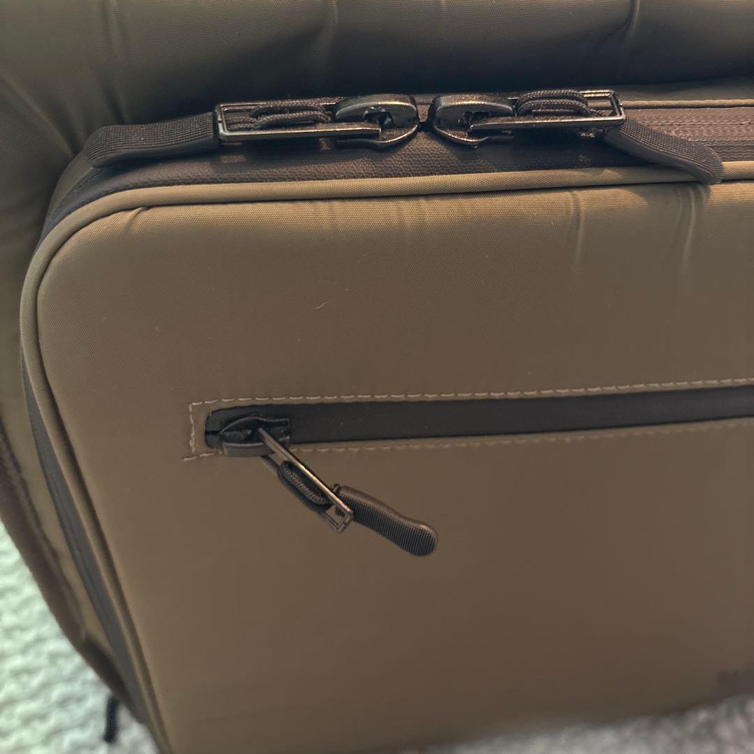 マンダリンブラザーズ　リュック　ナイロン製メッシュ窓付きキャリーバッグ