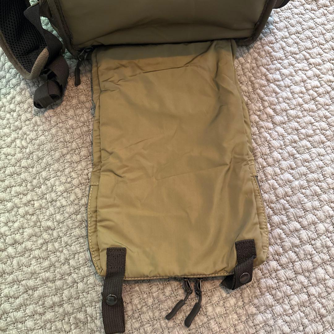 マンダリンブラザーズ　リュック　ナイロン製メッシュ窓付きキャリーバッグ