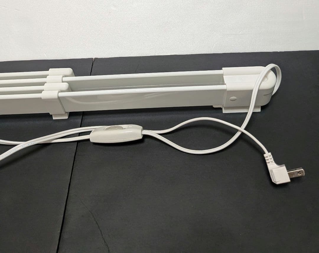 【美品】森永ウインドーラジエーター W/R-0609　60-90cm