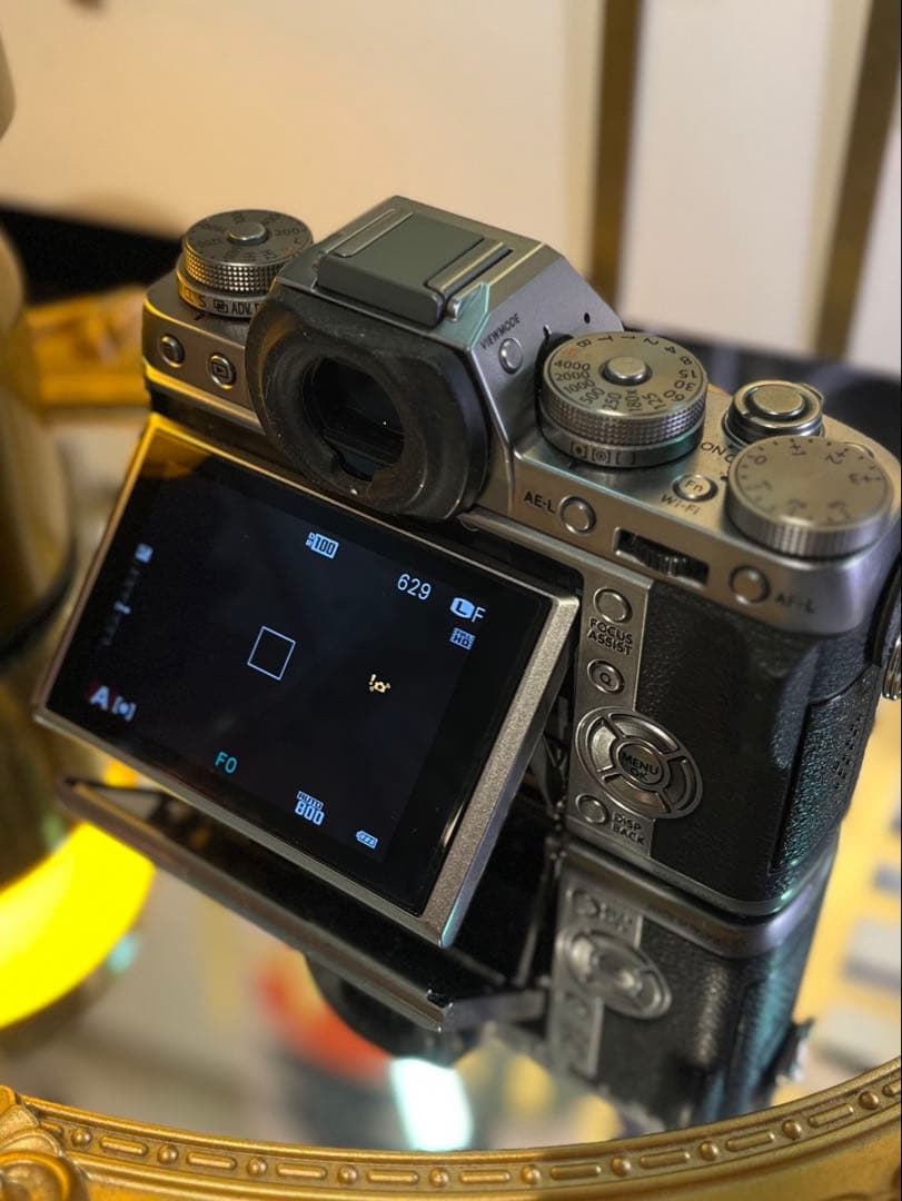 FUJIFILM X-T1 ボディ 美品 動作確認済み 社外充電器付き