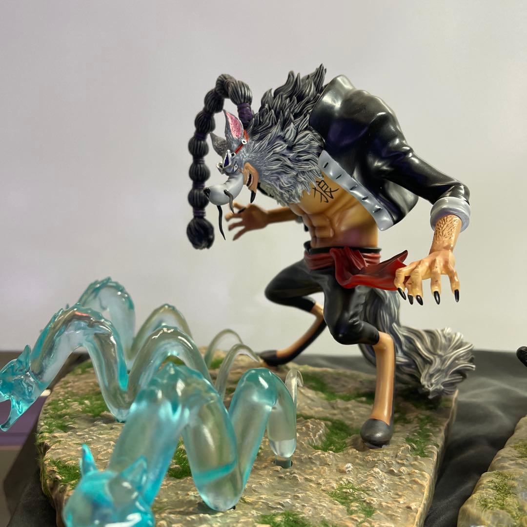 ワンピースフィギュア