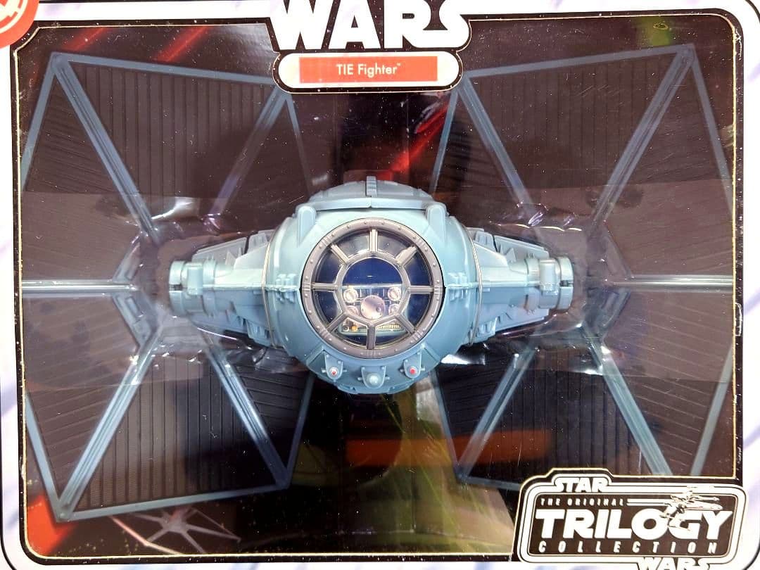 スターウォーズ　TIEファイター 　ハズブロ　TRILOGY　未開封・未使用